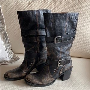 Distressed Boot